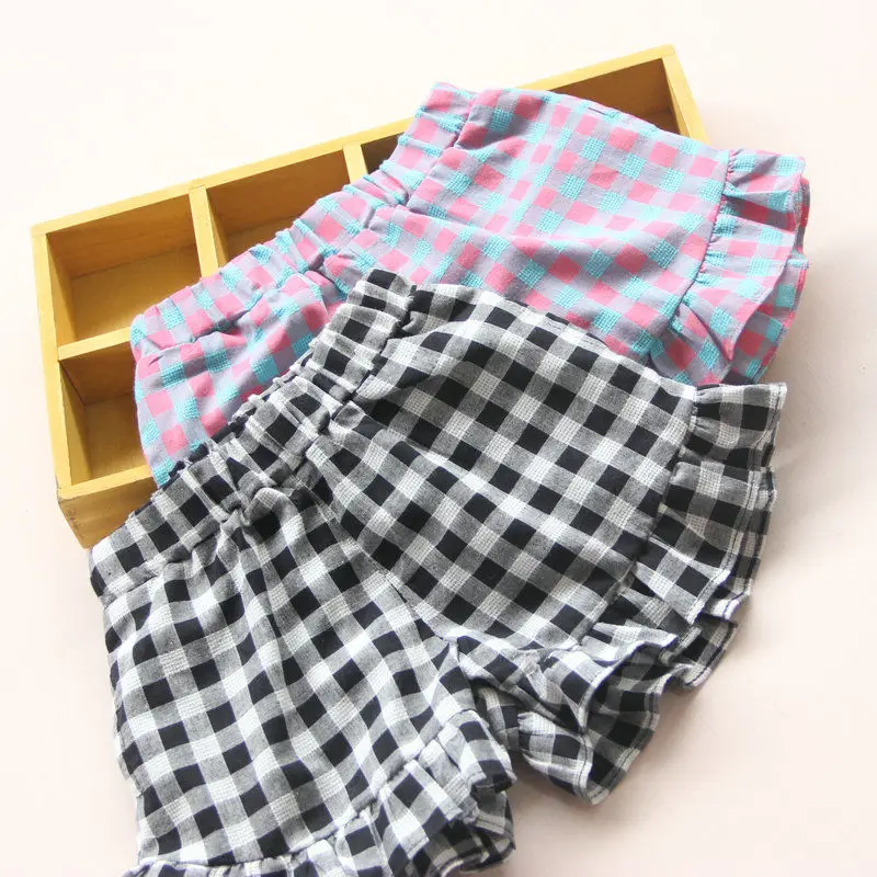 Estate nuovi vestiti per bambini pantaloncini elastici per ragazze pantaloni caldi Casual All-match pantaloncini moda Plaid pantaloncini per