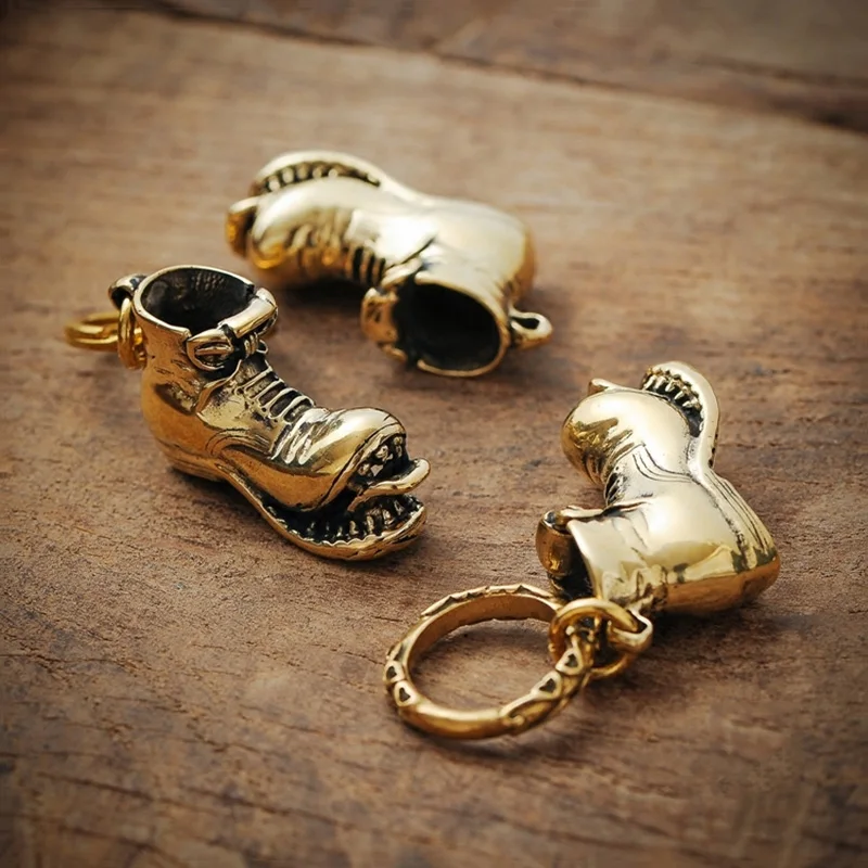 Pure Copper Split Big Mouth Boot Keychain Pendants Jewelry Vintage Metal Brass Shoe Car Key Chain Rings Women Backpack Hangings