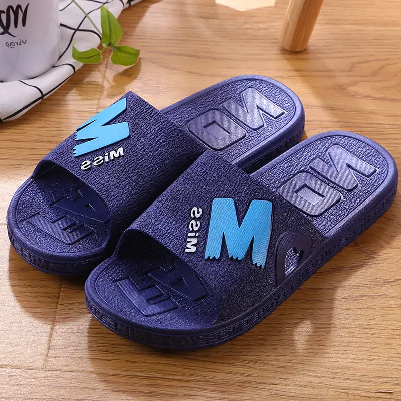 Comfortable Japanese home slippers men\'s summer indoor bathroom bath non-slip anti-odor bath home plastic soft-soled sandals