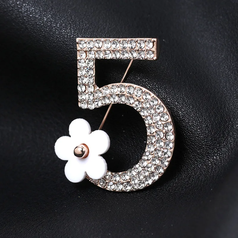 Brooch Fashion Number Brooch Badge Diamond Alloy Lucky Number 5 Corsage Trend Apparel Accessories Collar Pin Safety Pin Jewelry