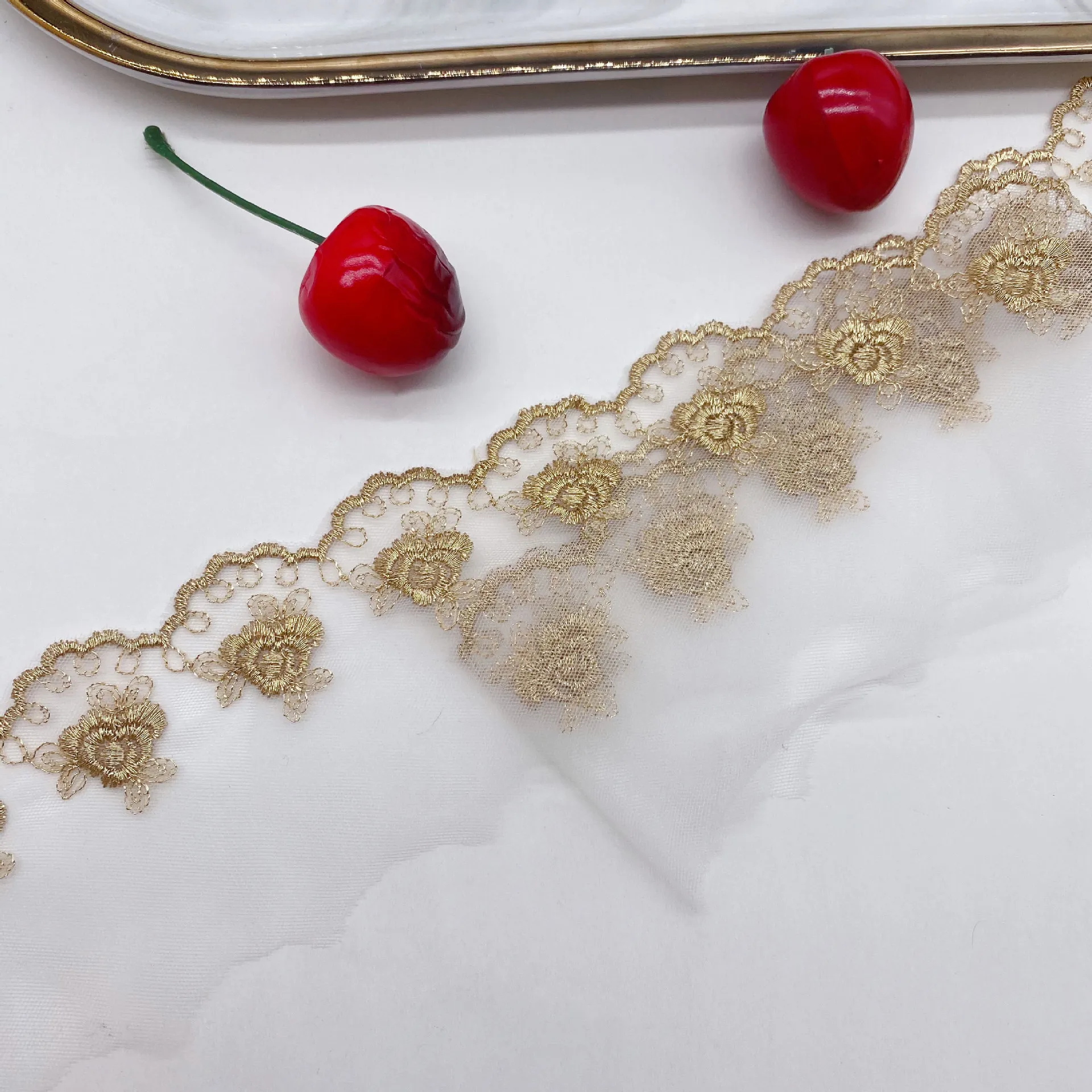 Gold thread embroidery rose fl - огляд і ціна Embroidery Underwear