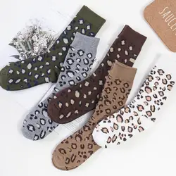 Calcetines de algodón peinado con estampado de leopardo para mujer, medias de tubo medio de alta calidad, estilo Harajuku Kawaii, para todas las estaciones, nuevo estilo