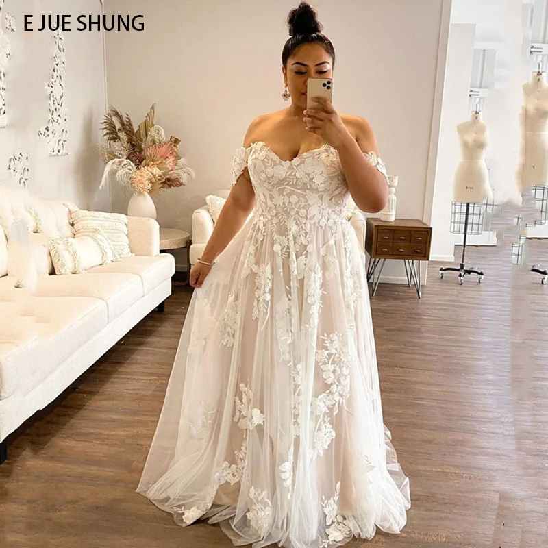 E JUE SHUNG Plus Size White Lace Appliques Luxury Wedding Dresses Off the Shoulder Bridal Gowns Robe De Mariee