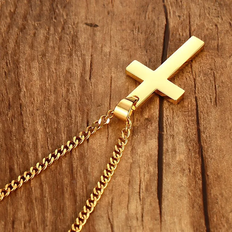 Christian Cross Pendant Necklace Men\'s Necklace New Fashion Metal Religious Amulet Pendant Accessory Party Jewelry