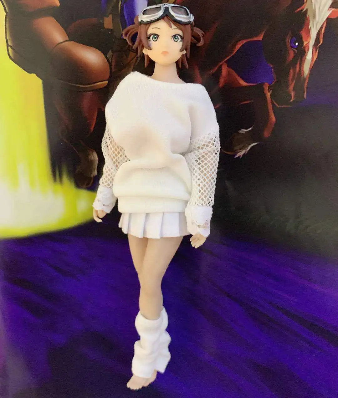 

Модель белой рубашки + юбки в масштабе 1/12 для куклы женского тела TBLeagure 6 дюймов