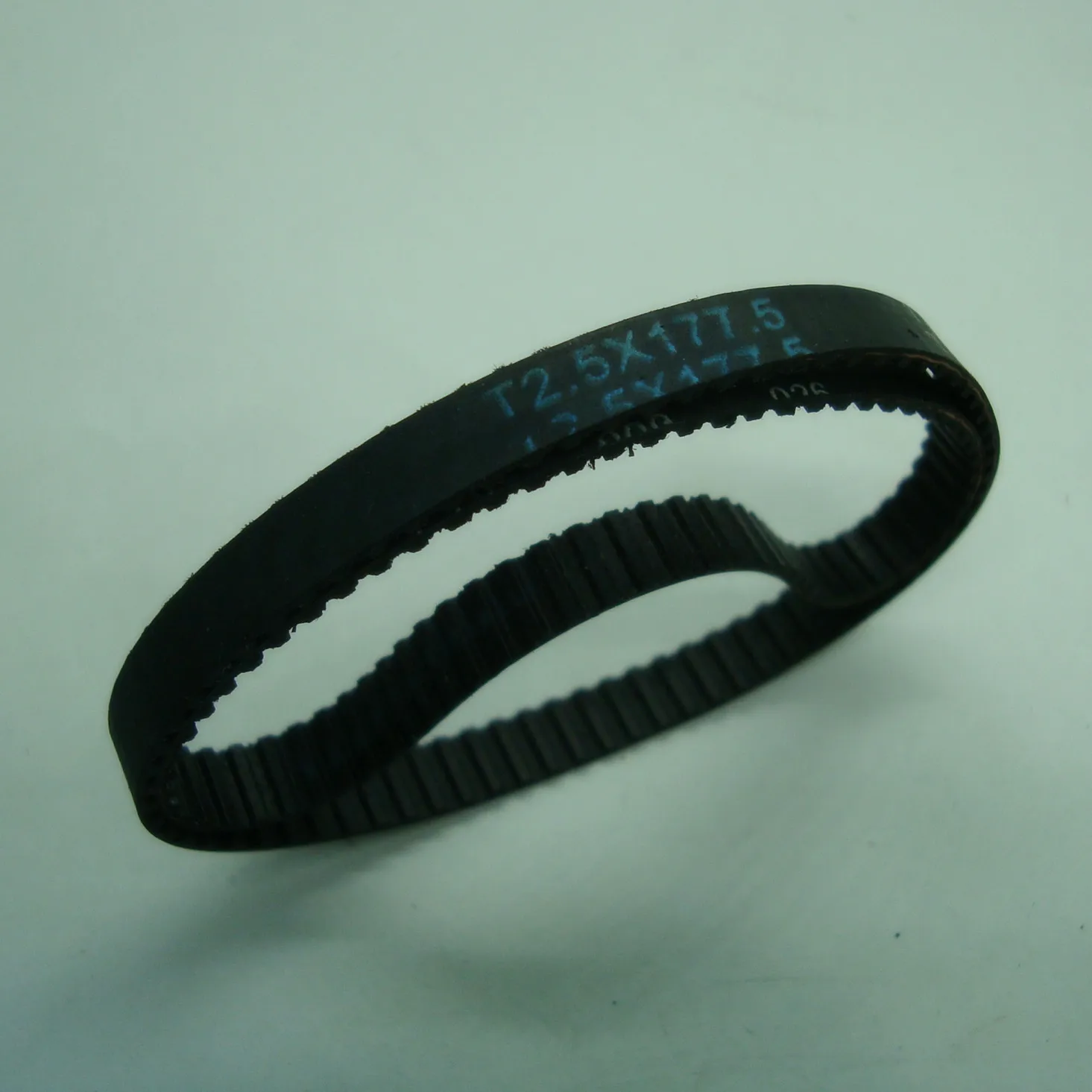 T2.5 timing round belt 6mm width 177.5mm length rubber with glass fibre sell 10 pcs on one pack