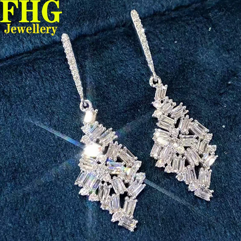 

18k Au750 White Gold Earrings Natural diamond 0.8Carat tassels Earring Wedding Party Engagement Anniversary Fashion Elegant