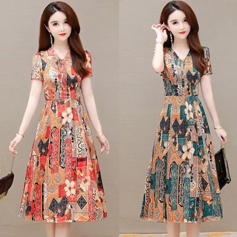 

Large size dress age reducing, foreign style, thin and loose, 2021 new large size mother's dress for middle-aged and old people