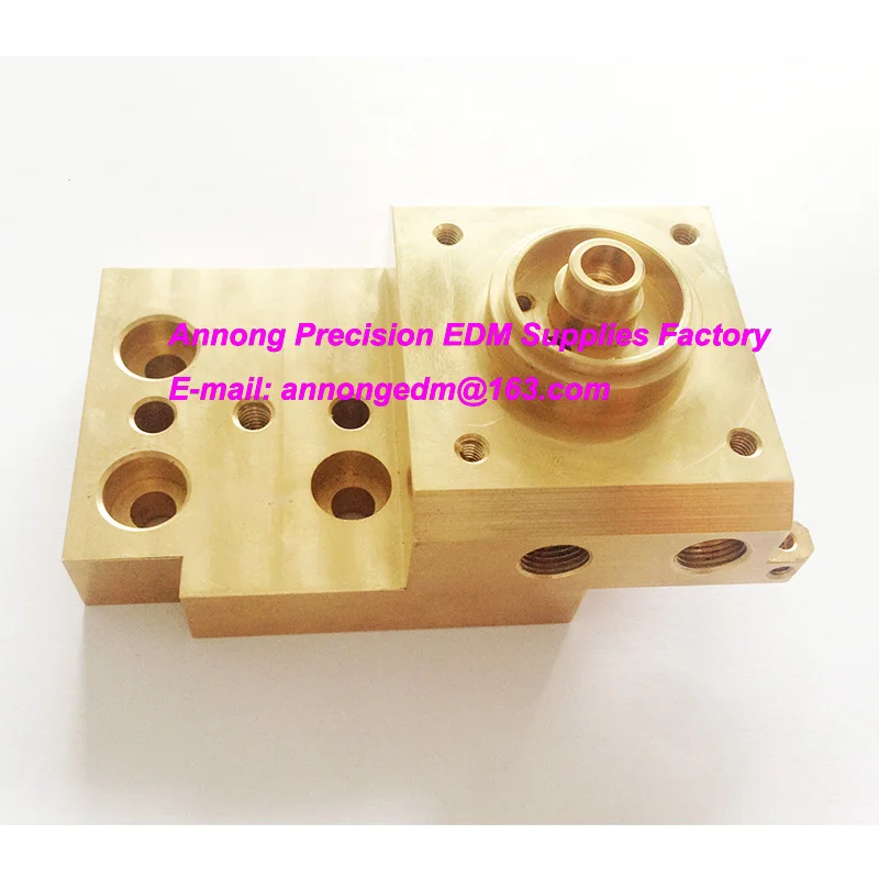 

M604-2 Me701B Guide Block (2 holes) Die Guide Holder Lower,X182B995H02,X187B580H01 for DWC-FA,RA series wire-cut edm machine