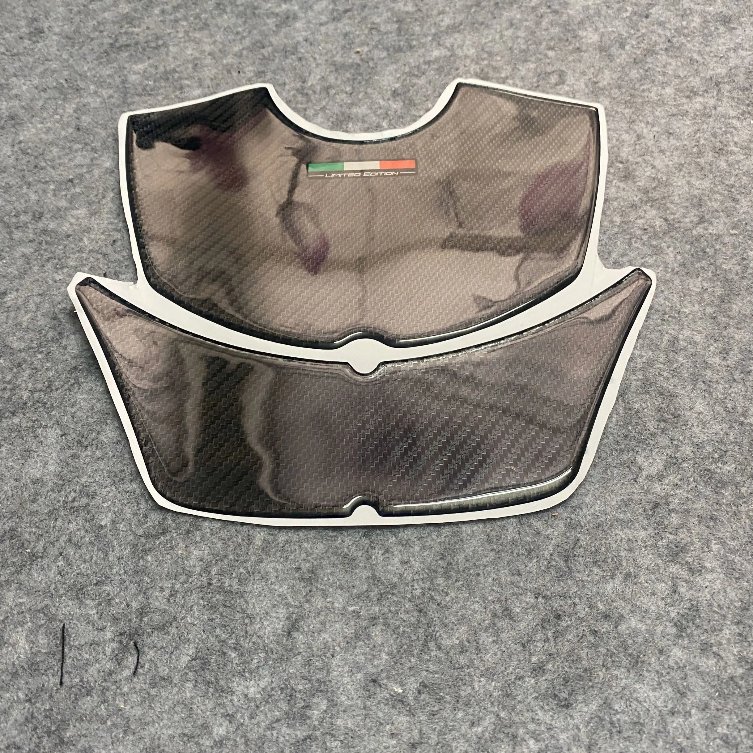 FOR Ducati 749 999 2003 2004 2005 2006 Motorcycle Tank Pad Gel Protector 3D carbon fiber pattern fuel tank sticker