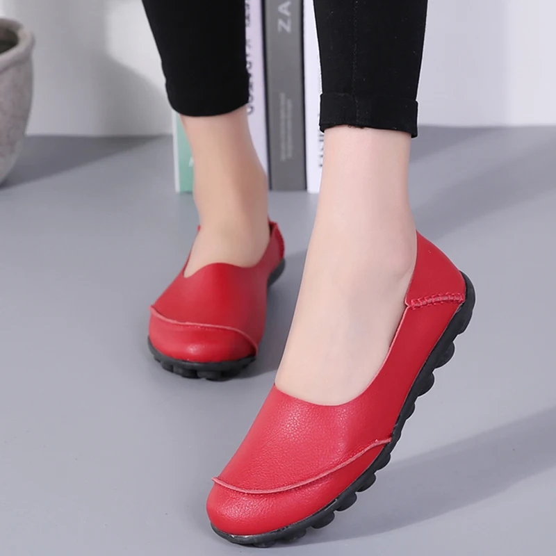 Ladies Shoes Round Head Solid Color Soft Sole Leather Stitching Durable Woman Vulcanize Shoes Ladies Vintage Leisure Footwear