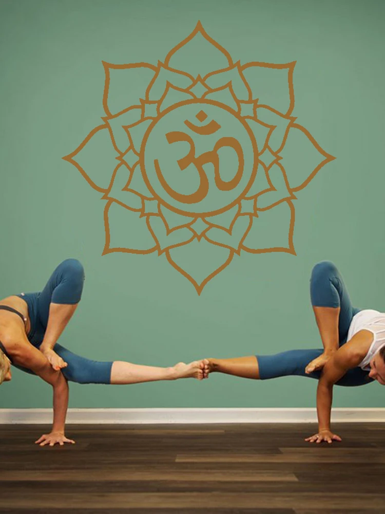 Lotus vinyl naklejka dekoracyjna kwiat Om sanskryt medytacja joga Zen Boho oświecenie okno samochodu ornament naklejka naklejki na laptopa G262 — zdjęcie 2