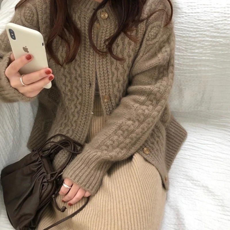 Fall Winter New Style 100% Cashmere And Wool Sweater Cardigan Women Loose Lazy O-Neck Twist Cardigans Soft Knitted Jacket