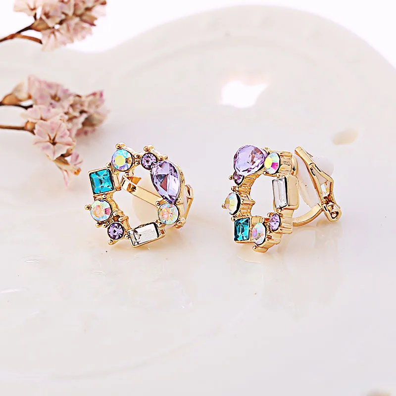 WENHQ Rhinestone Crystal Clip on Earrings Fashion Jewelry No Pierced Earrings Party Birthday Elegant Statement Ear Clip New 2021