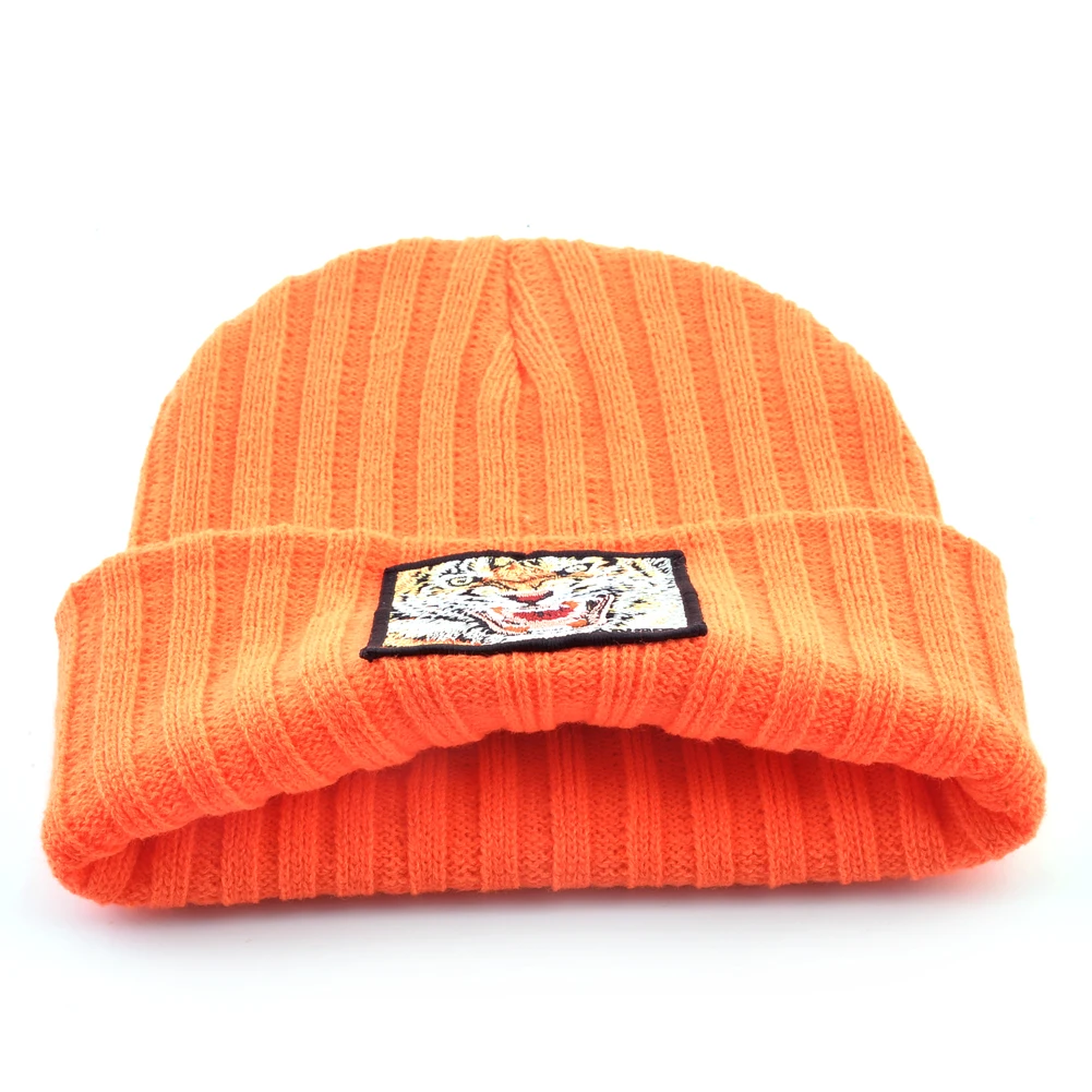 New Fashion Knitted Beanie Hat With Tiger Embroidery Patch Hip Hop Skullies Beanies Men Women Winter Knit Solid Color Ski Hat