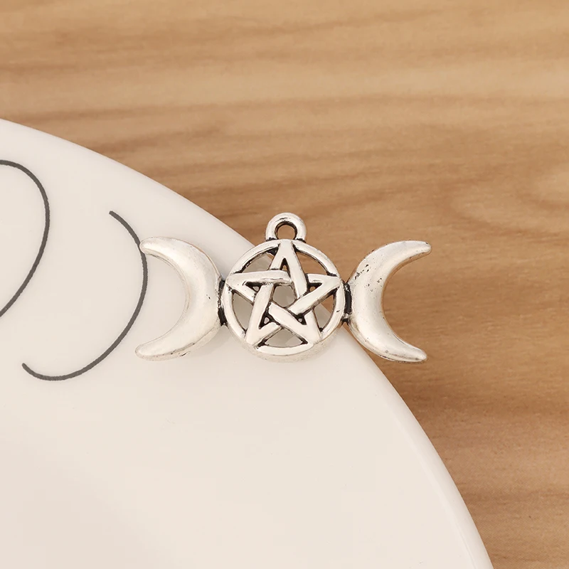 20 Pieces Tibetan Silver Triple Moon Pentagram Pentacle Charms Pendants Wicca Pagan 30x16mm