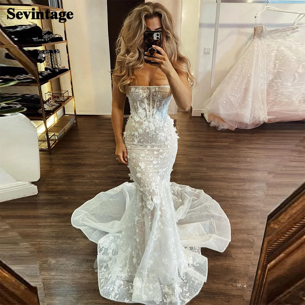 Sevintage Mermaid Wedding Dresses with Removable Train Lace Appliques 3D Flowers Strapless Wedding Gown Backless Bridal Dress