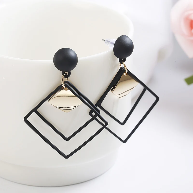 Trendy Black Double Layer Hollow Out Rhombus Drop Earrings for Women Party Geometry Round Metal Dangle Earrings Simple Jewelry