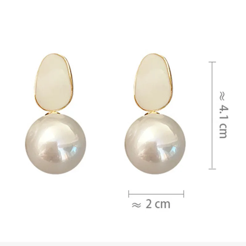 2023 Korean Fashion Elegant Big Red Simulated Pearl Earrings Gold Color Droplet Pendant Earrings Women\'s Jewelry