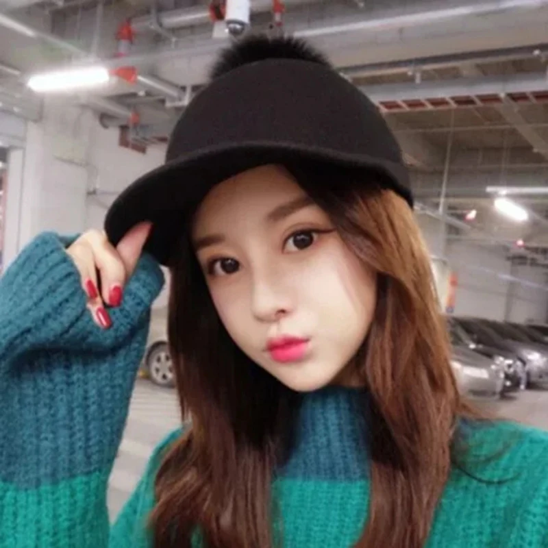 New Winter Keep warm Wool Felt Hats Women Wool Fedoras Hat Retro Equestrian Knight Caps Female Rabbit Fur Ball Baseball Cap