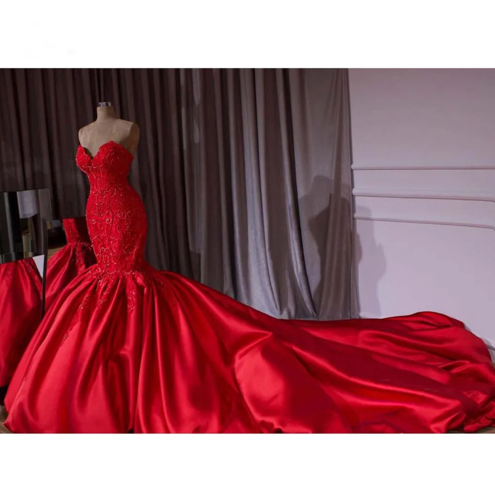 Luxury Dubai Red Beaded Mermaid Wedding Dresses 2024 Lace Crystal Trumpet Bridal Gowns Royal Train Sweetheart Robe De Mariee