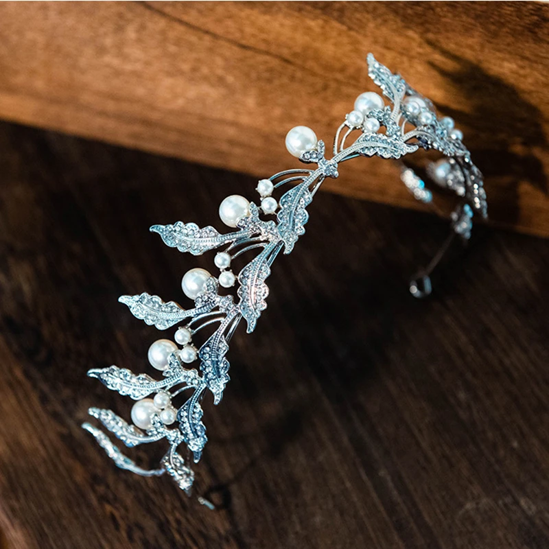 HG11545 europejska i amerykańska korona ślubna rhinestone ślubne ozdoby do włosów aluminiowe liście ślubne nakrycie głowy dla panny młodej