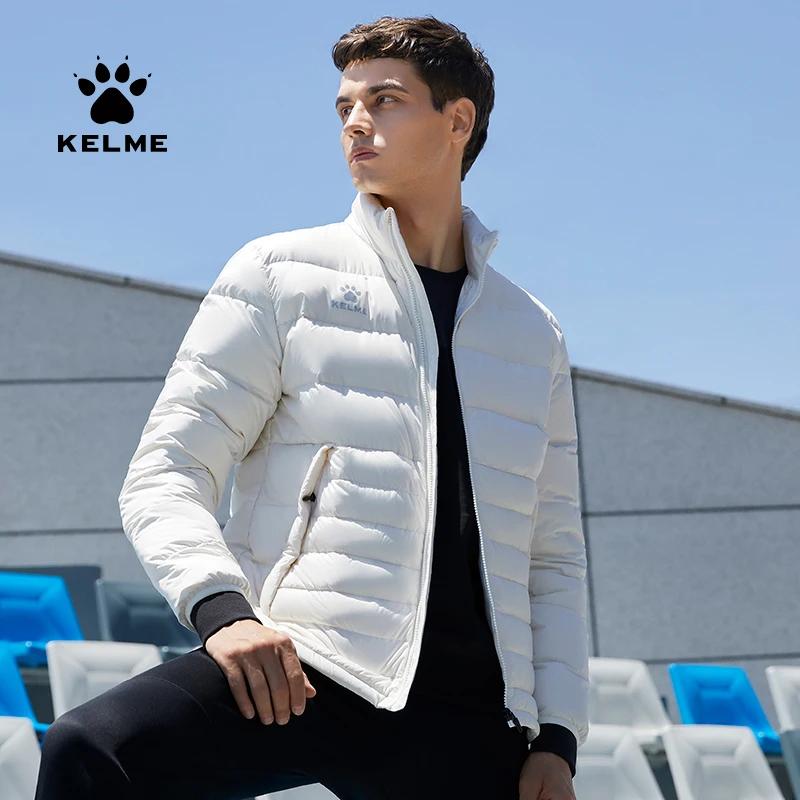 KELME Men Hooded Short Down Jacket 90% White Duck Down Hiking Camping Lightweight Winter Warm Windproof Sports Coat 8061YR1003