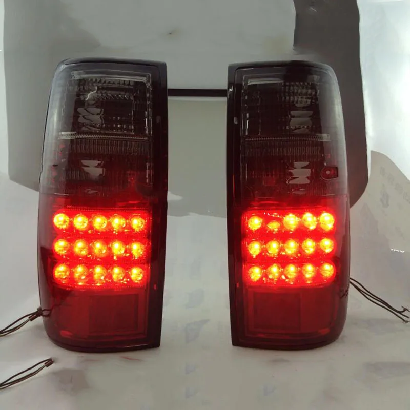 FOR TOYOTA LAND CRUISER FJ82 FJ80 LC80 4500 REAR TAIL LIGHTS LAMP 1991 1992 1993 1994 1995 1996 1997