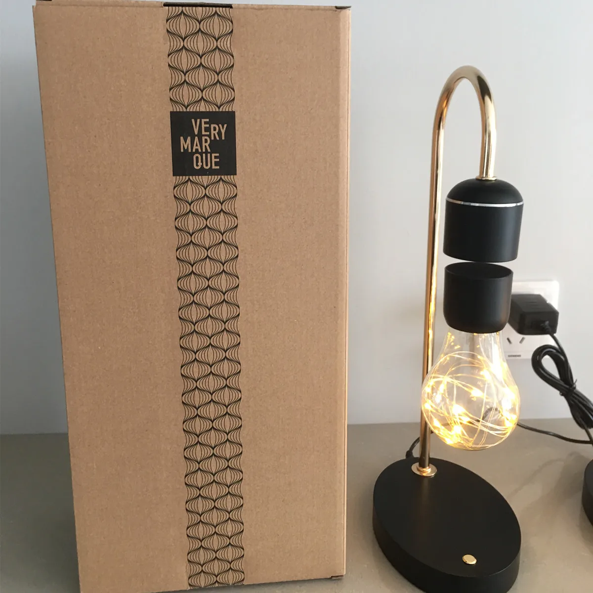 Floating Lamp Black Levitating Light Bulb Led Magnetic Floating Desk Lamp Novelty Gifts Wireless Charging Table Led Home Decor