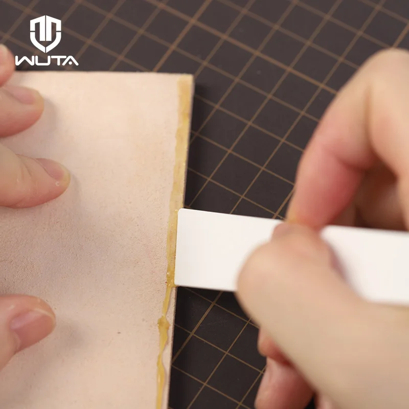 WUTA White Plastic Glue Spreader Glue Applicator Sticks Leather Scraper Thin Gluing Gumming Board Essential Leather Crafts Tools