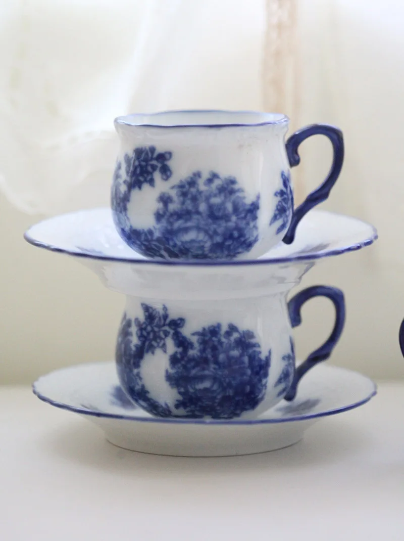 Blue and white porcelain underglaze color teapot cup dish milk pot