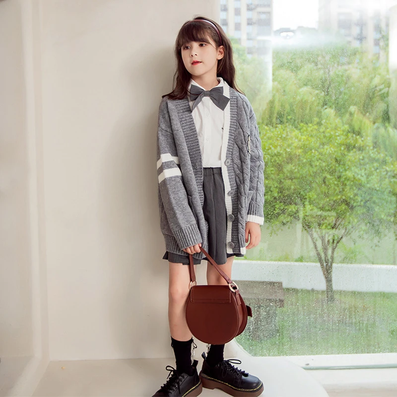 Sommer Japanischen Mädchen Nette Jk Uniform Schule Weiß Lange Ärmeln Hemd Taste Strickjacke Bogen Krawatte Grau Plissee Rock Anzug Casual mädchen