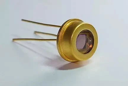 

Si sensor silicon 2pcs 400 ~ 1100nm 3.0mm PIN photodiode photodetector photosensitive surface Φ 3.0mm free shipping ELINK