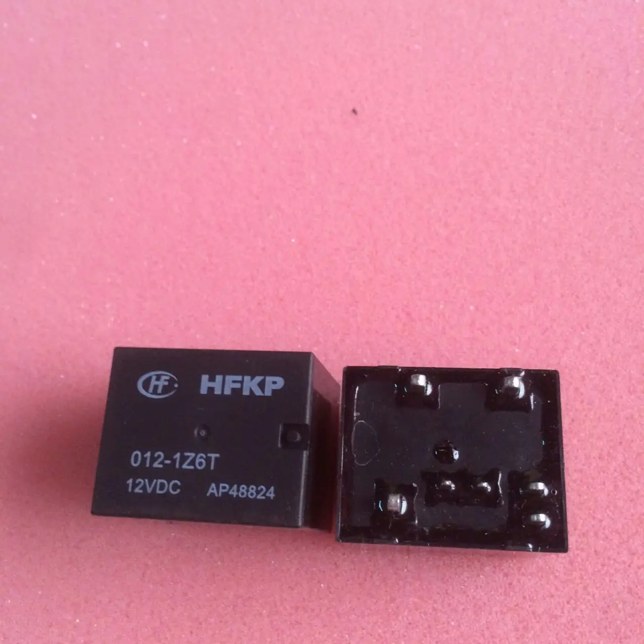 HFKP-012-1Z6T 3 pin Реле