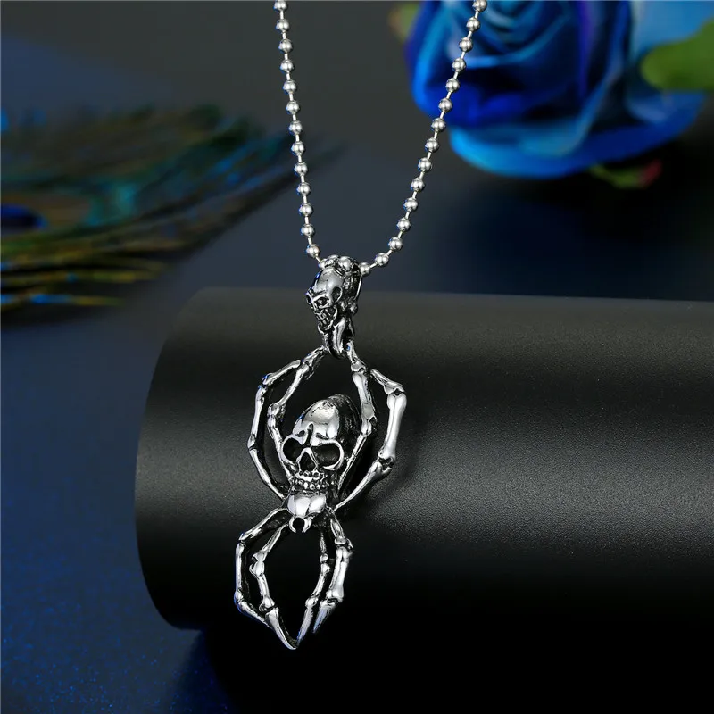 1PC Gothic Vintage Metal Fish Bone Skull Necklace For Women Men Punk Spider Ghost Claw Big Pendant Choker Necklace Jewelry N95