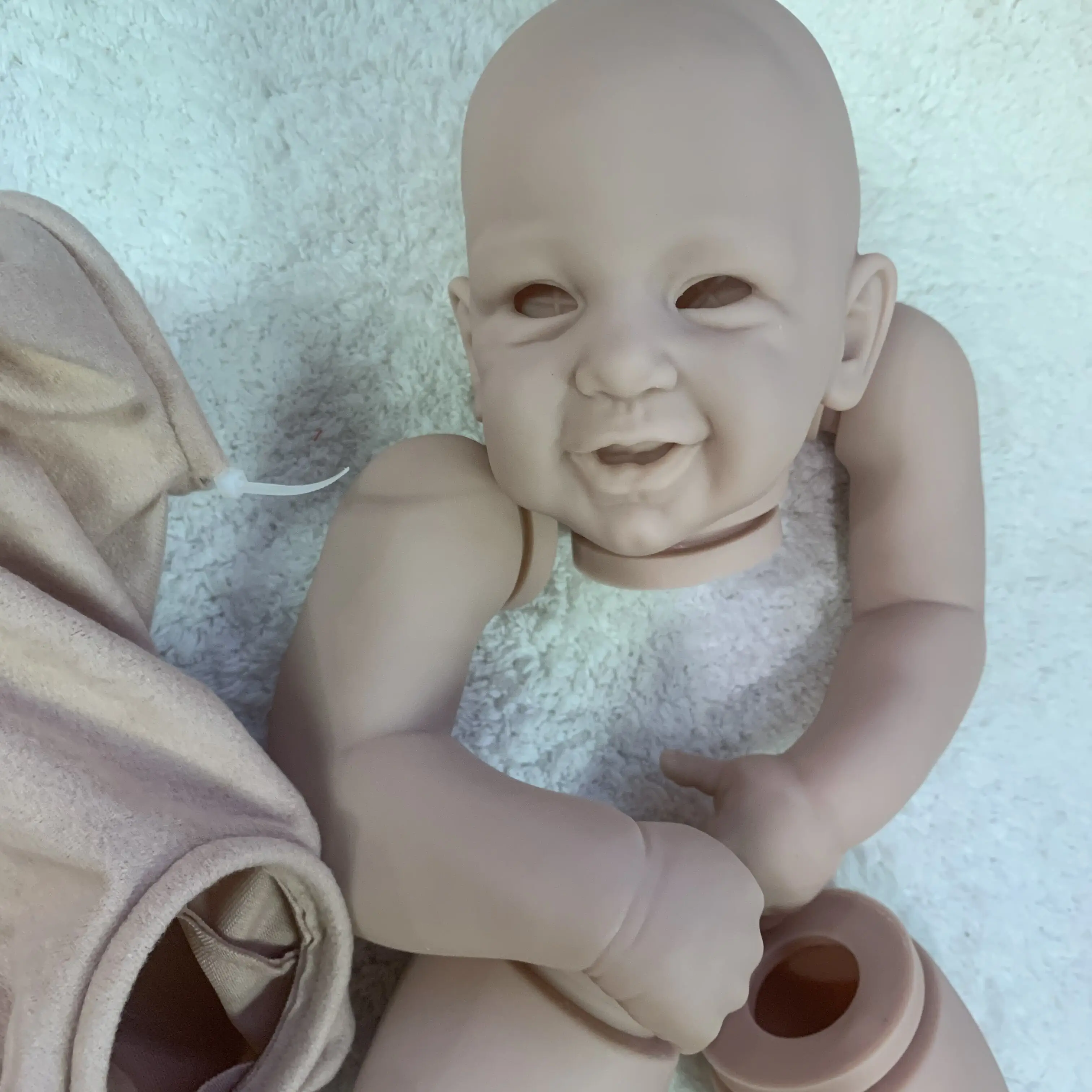 NPK 21inch Reborn Doll Kit Phoenix Lifelike Soft Touch Fresh White color Soft Flexible Unfinished Doll Parts