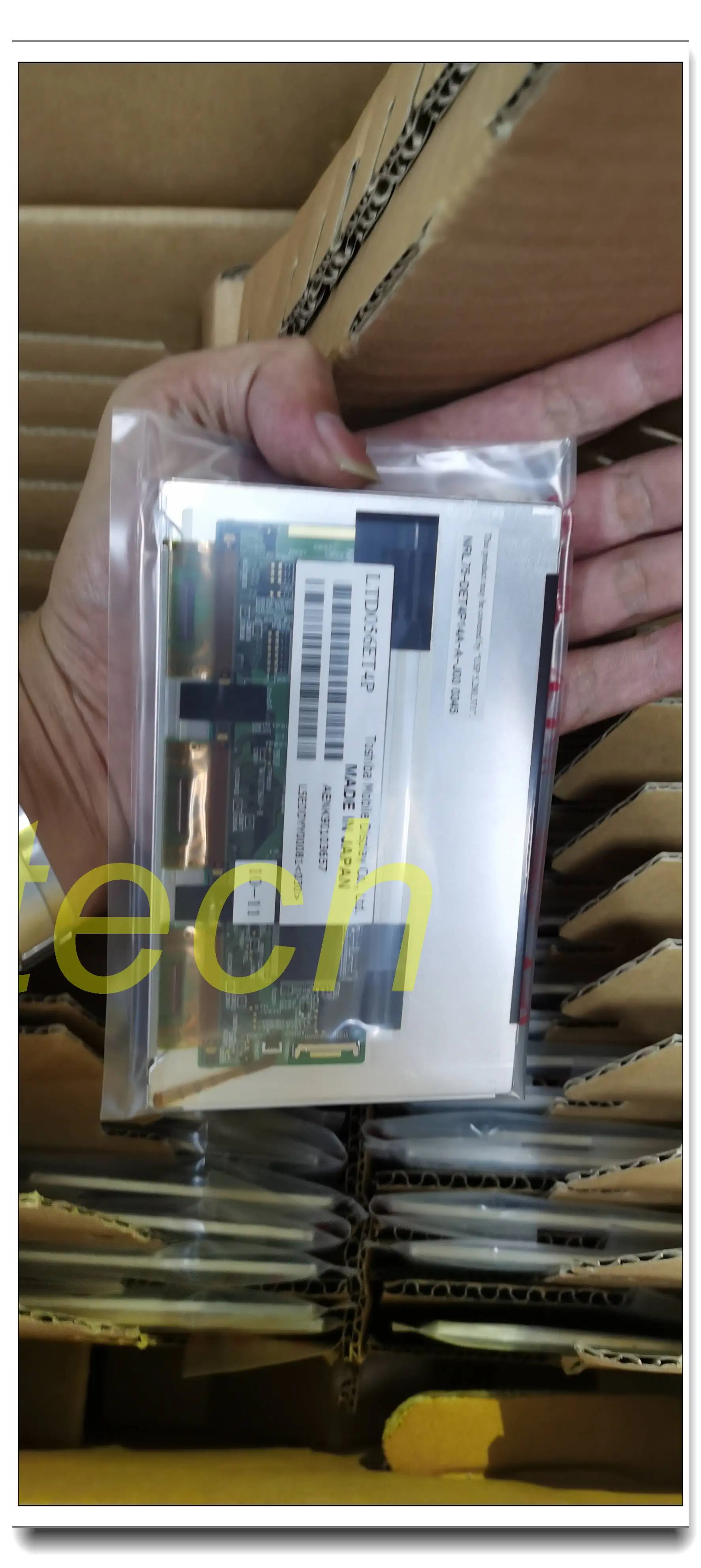 

LTD056ET4P 5.6 inch LCD Panel, new&original in stock