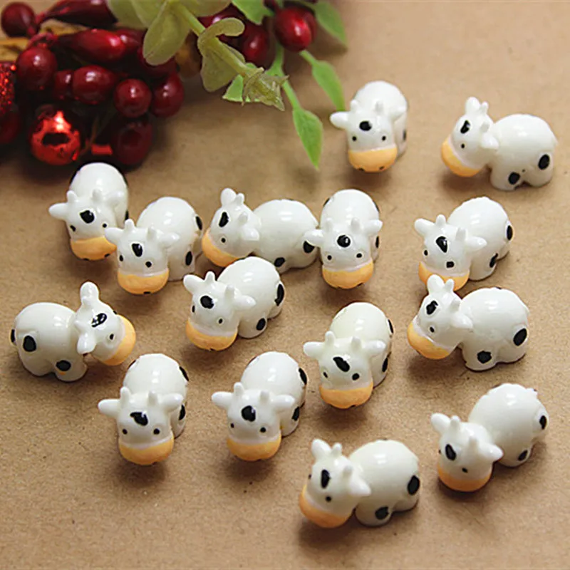 10pcs Kawaii Mini Resin Cow/Fence Figurines Miniatures DIY Home Garden Decoration Accessories