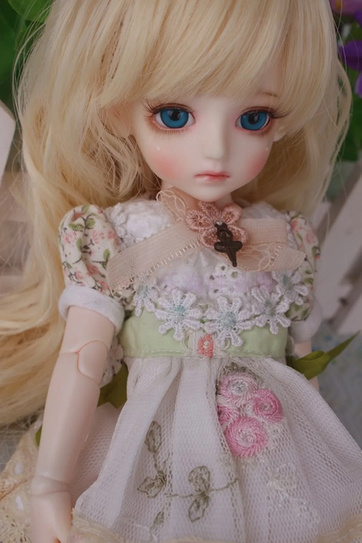 Uri bjd / sd doll gaby sunny doll 1/6bb (include makeup and eyes)