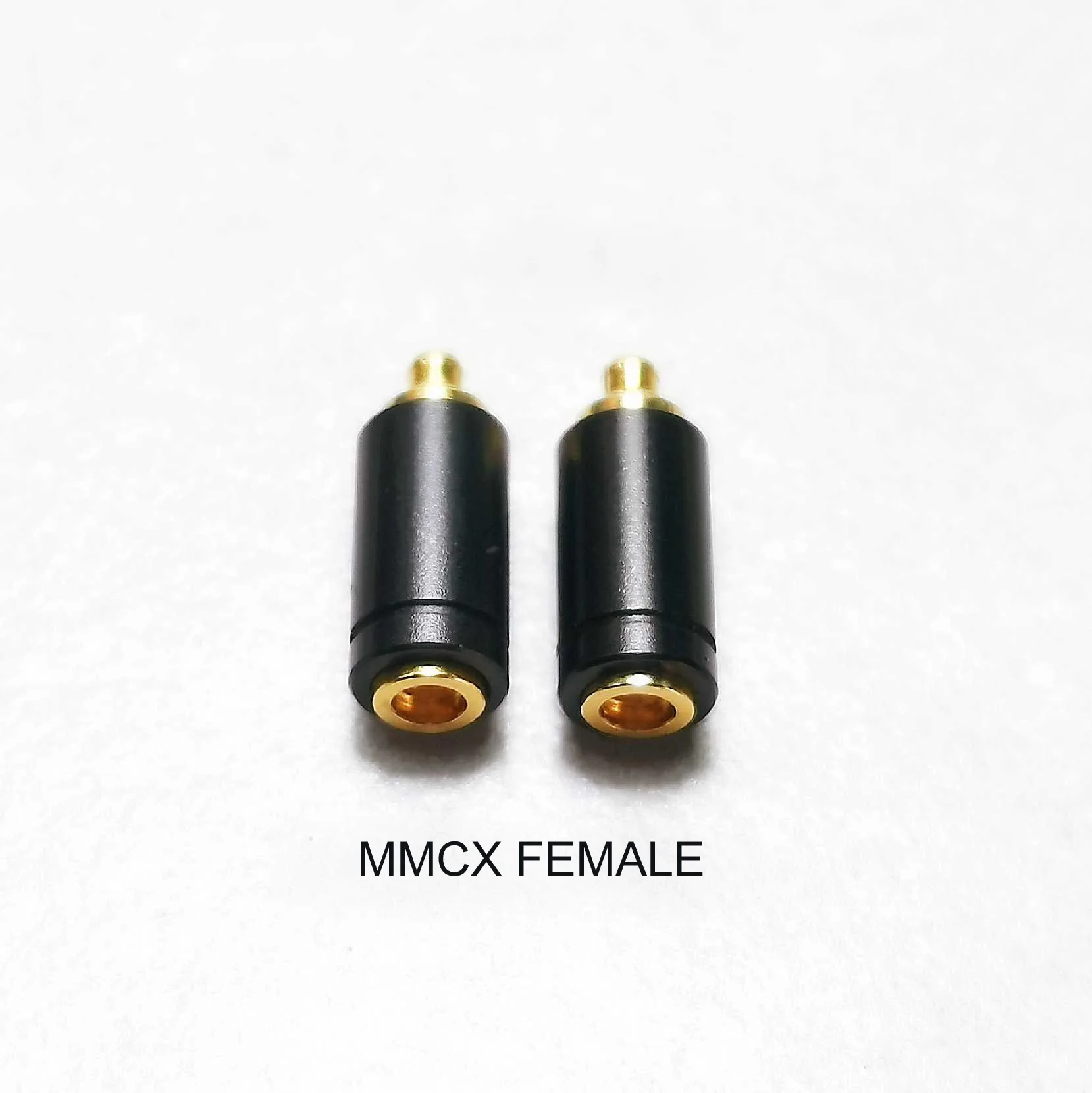 سماعة التوصيل ل IE300 IE600 IE900 AKG N5005 N30 ذكر إلى MMCX 0.78 مللي متر أنثى محول محول