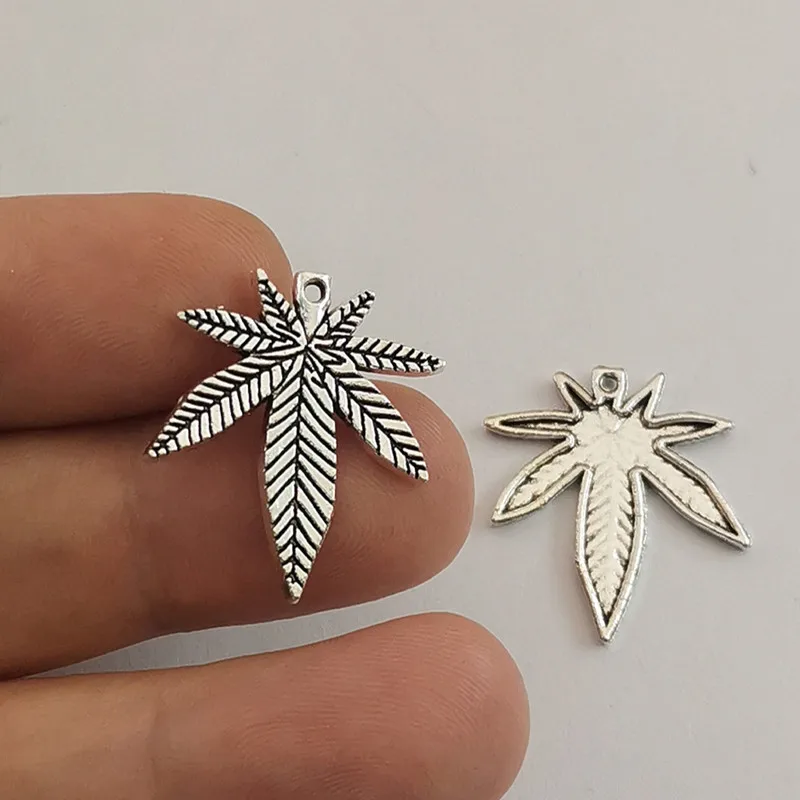 10pcs 25*23mm Antique Silver Color  Maple Leaf Pendant Pendant Maple Leaf Maple Leaf Charm Jewelry Making DIY Jewelry Findings