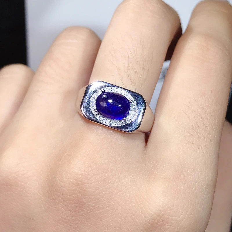 3 Carat natural sapphire men's ring, super atmosphere. 925 pure silver does not change color. Certificate. New products