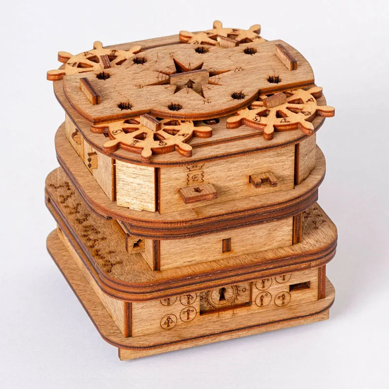 Antique Carved Wooden maze box Davy Jones Locker Maze Puzzle Toy Wood Case  Fun Brain Game Challenge Educational Toys for kids