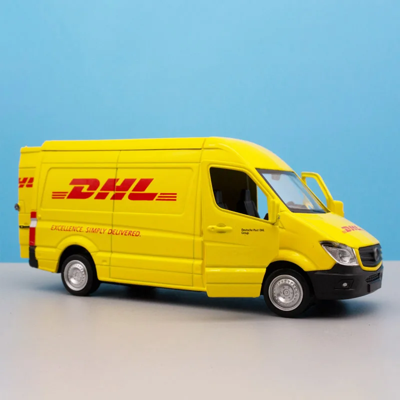 จำลองรถบรรทุก DHL 1/36ชุดของเล่นโลหะผสมดึงกลับรถขนาดเล็กแบบจำลองที่ได้รับอนุญาต Die Cast ของเล่นคอลเลกชัน