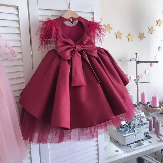 Cute Baby Girls Wedding Party Dress with Knot Bow Back Feather Sleeve Celebration Birthday Gown Photoshoot