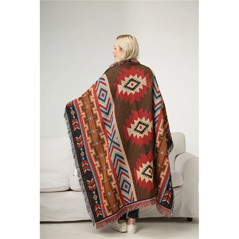 Casual Carpet Decoration National Retro Blanket Indian Creative Geometry Totem Tapestry Sofa Blanket Single Tapestry Sofa Mat