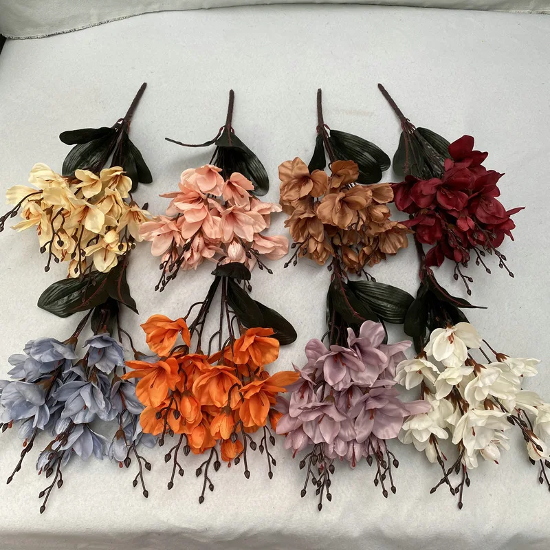 Artificial Flower Bundle Autumn Magnolia Home Outdoor Garden Decoration Floor Decoration Cloth Magnolia Wedding Decoration