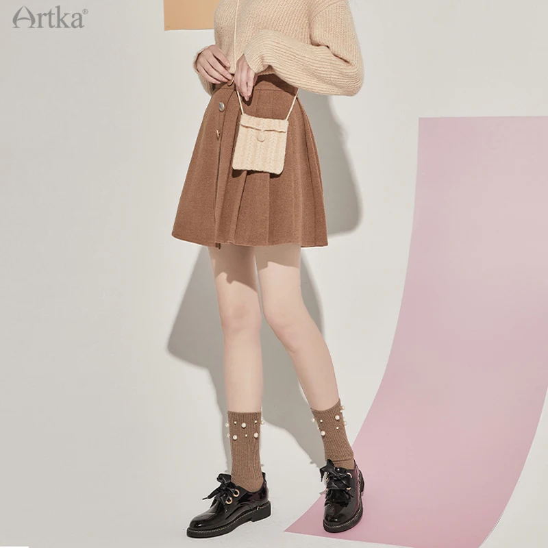 ARTKA 2025 Winter New Women Skirt Fashion Elegant 2 Color Soft Woolen Skirts High Waist A-Line Pleated Short Skirt QA20005D