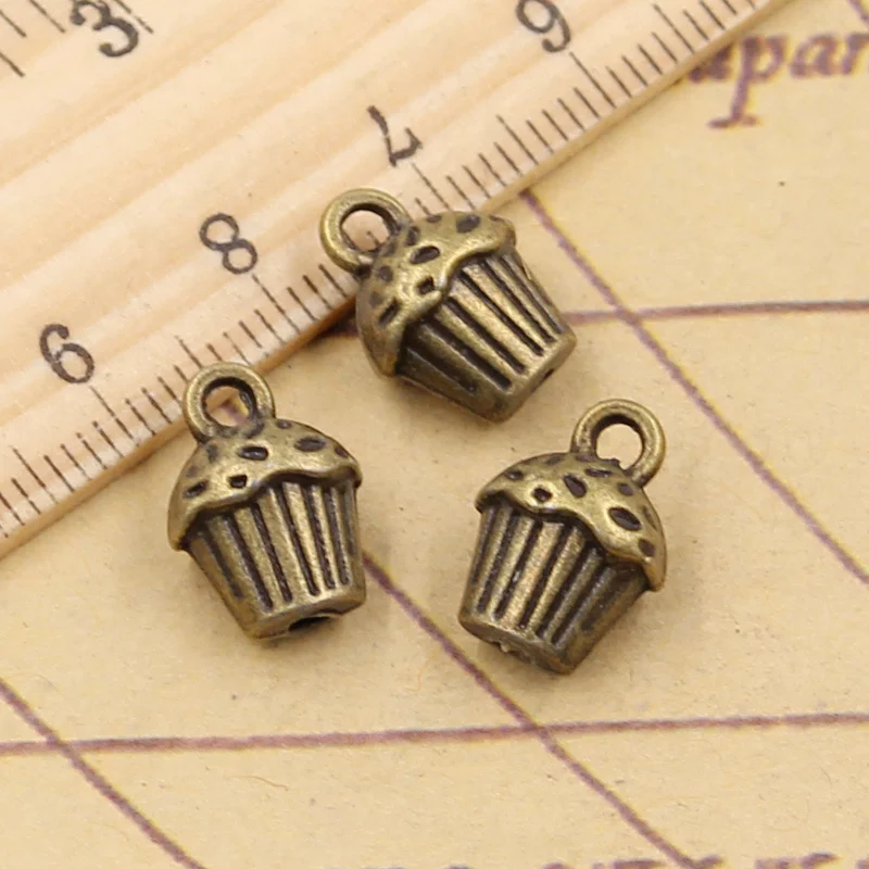 3dカップケーキチャーム,10個,13x10x8mm,レトロジュエリー,diy,チベット,アンティークネックレス,ブロンズ,シルバーカラーペンダント