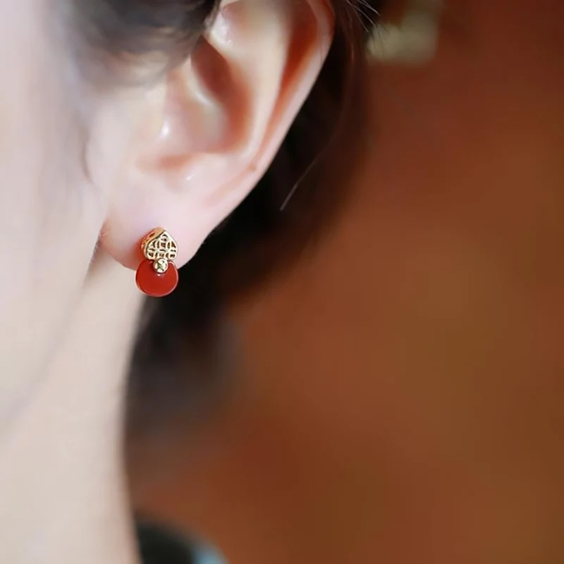 فريدة من نوعها الحرفية الطبيعية Hetian جاسبر القرع الجوف النحاس عملة أقراط النمط الصيني رائعة السيدات العلامة التجارية مجوهرات